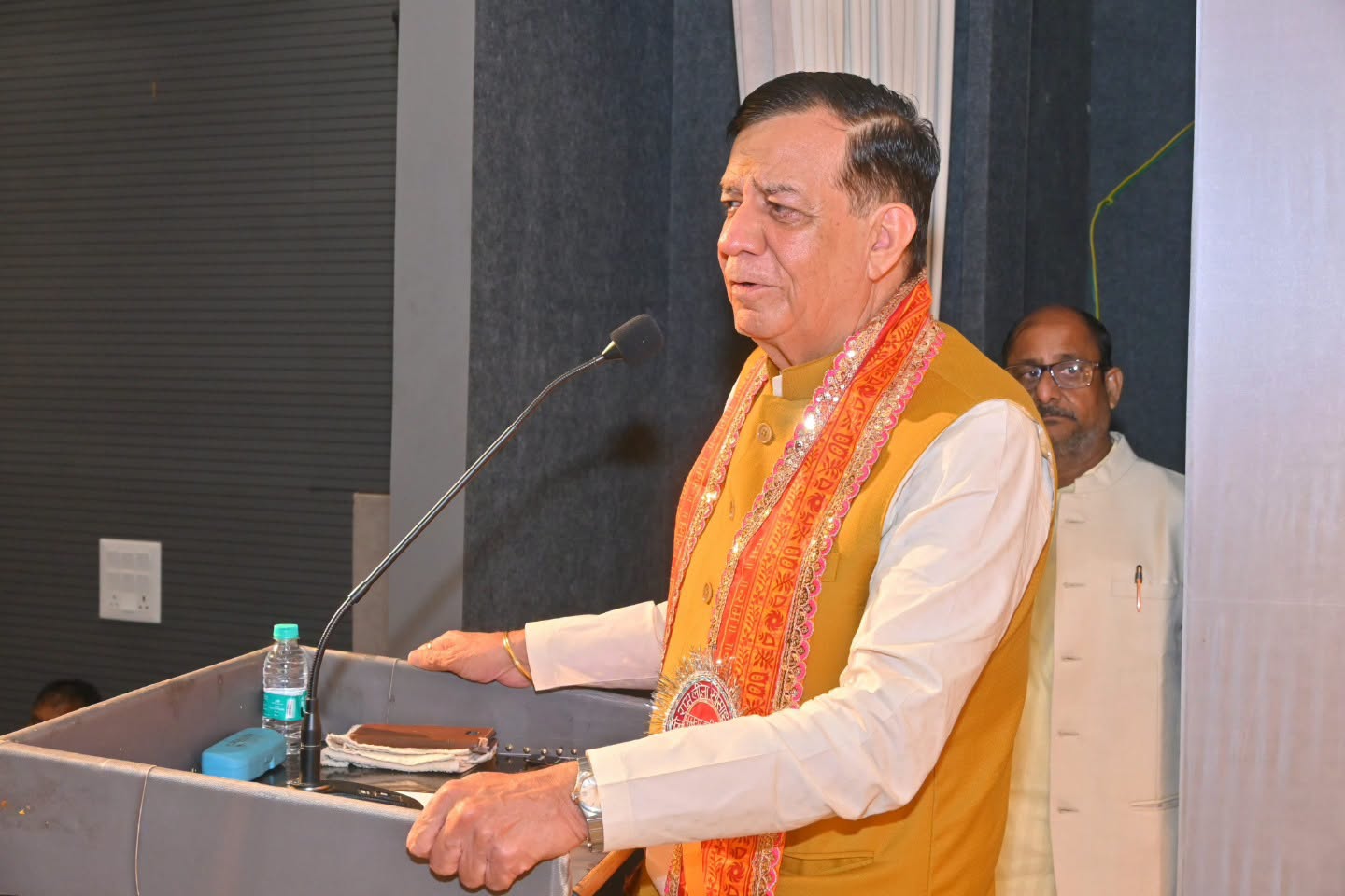 उत्तर प्रदेश विधानसभा के माननीय अध्यक्ष श्री सतीश महाना जी को जन्मदिवस की हार्दिक शुभकामनाएँ